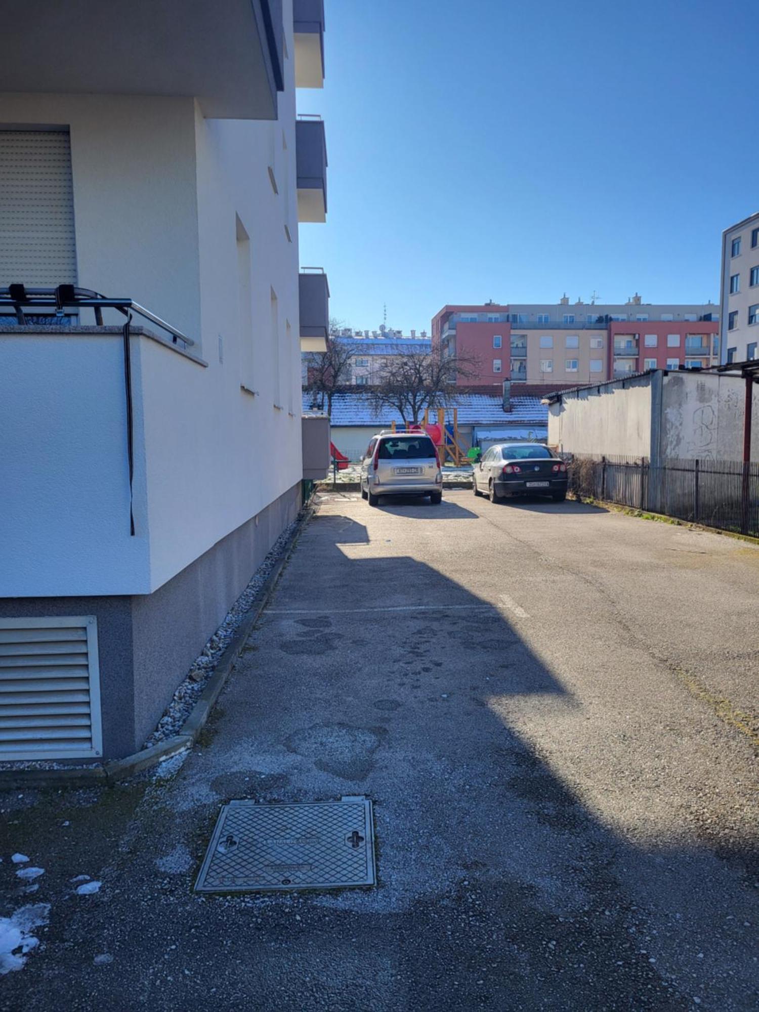 Studio Apartman Ana Загреб Екстериор снимка